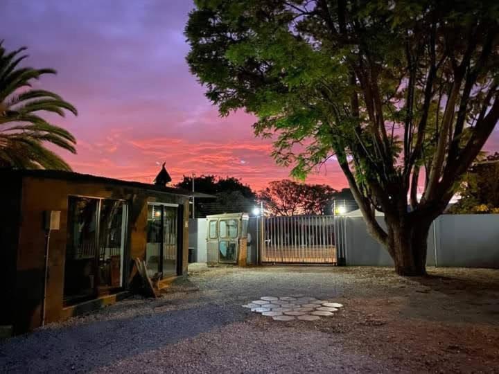 Bush Pillow Guest House Otjiwarongo Exteriér fotografie