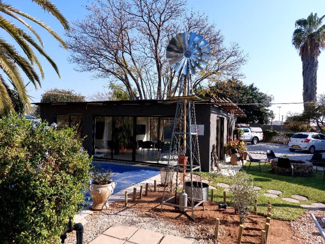 Bush Pillow Guest House Otjiwarongo Exteriér fotografie