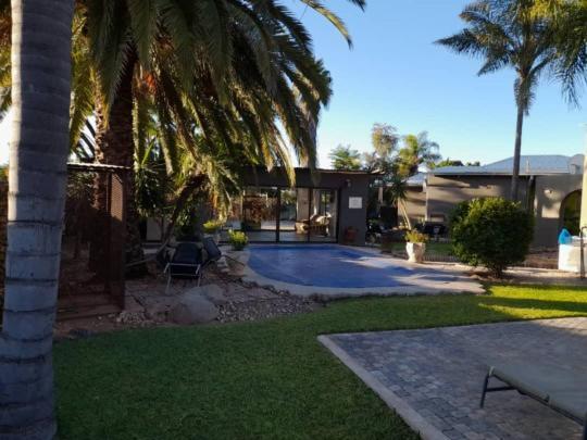Bush Pillow Guest House Otjiwarongo Exteriér fotografie