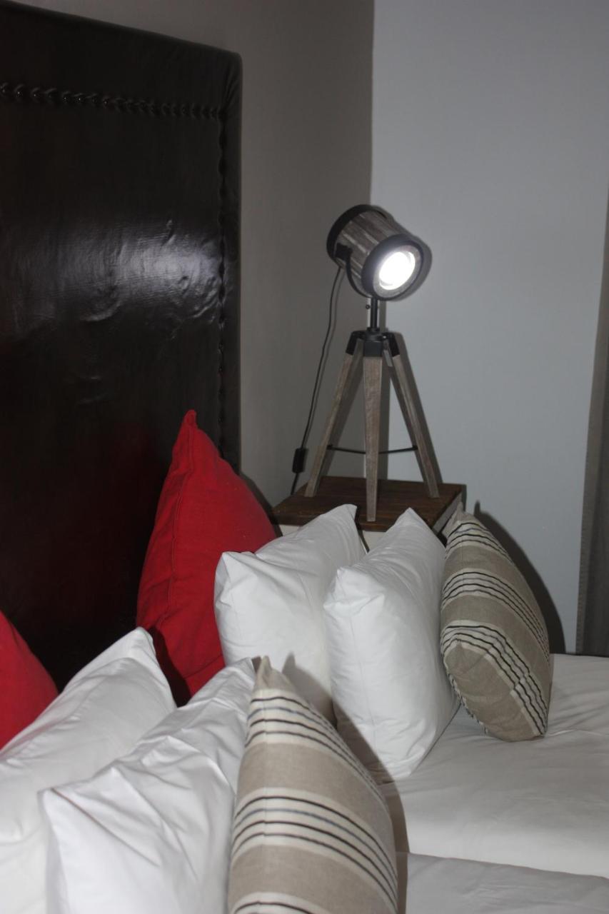 Bush Pillow Guest House Otjiwarongo Exteriér fotografie