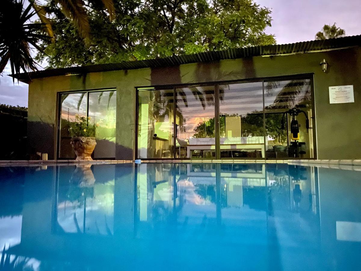 Bush Pillow Guest House Otjiwarongo Exteriér fotografie